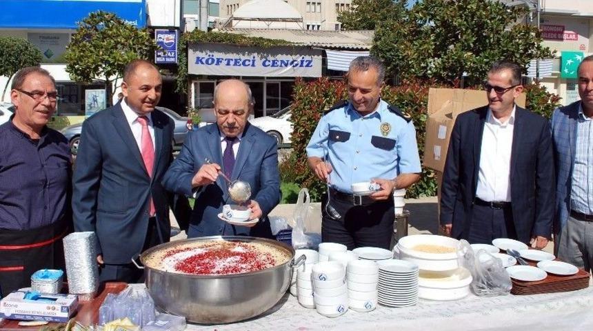 Salihli Protokol&uuml;, Aşure Hayrında Buluştu