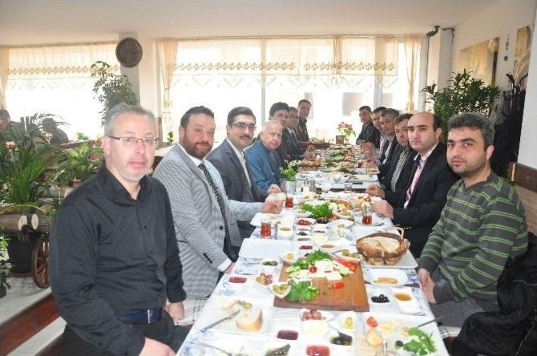 M&uuml;siad &Uuml;yeleri Kahvaltıda Buluştu