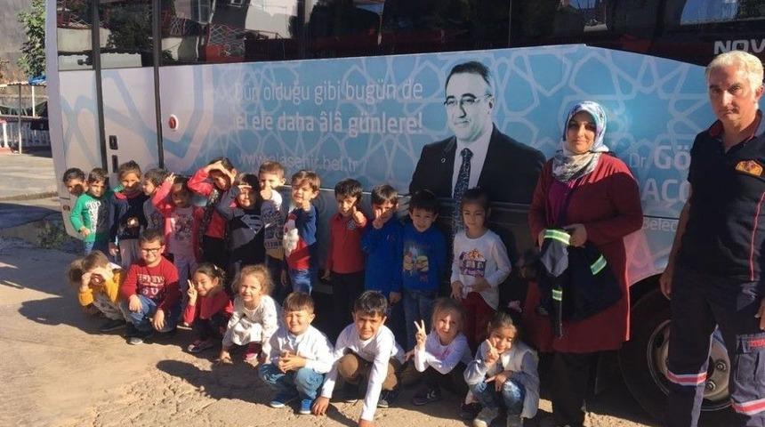 Minik &Ouml;ğrenciler İtfaiye Teşkilatını Ziyaret Etti