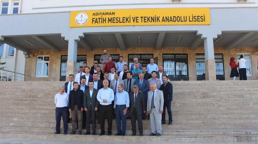 Eğitim Bir-sen&rsquo;den Feraceli &Ouml;ğrenci Okula Alınmadığı İddiasıyla İlgili A&ccedil;ıklama