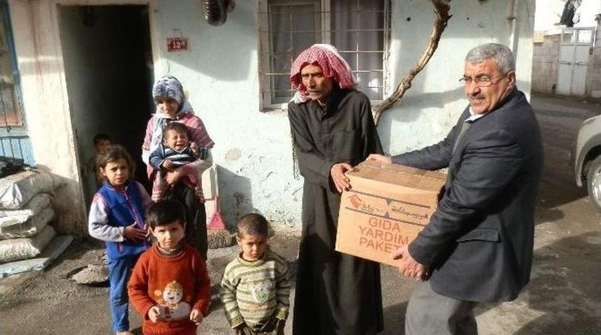 Adıyaman Valiliği’nden Suriyelilere Gıda Yardımı