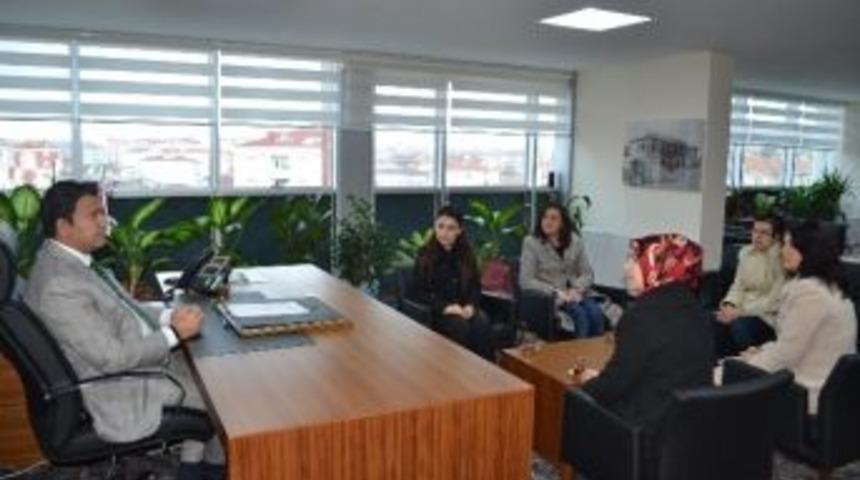 Kapaklı Kaymakamı G&uuml;rb&uuml;z: "kadınların Yolu A&ccedil;ık Olsun"