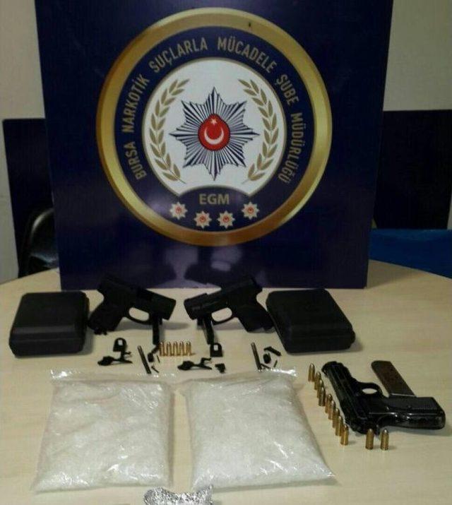 Bursa&rsquo;da Bir Ayda 66 Kişi Uyuşturucudan Tutuklandı 2