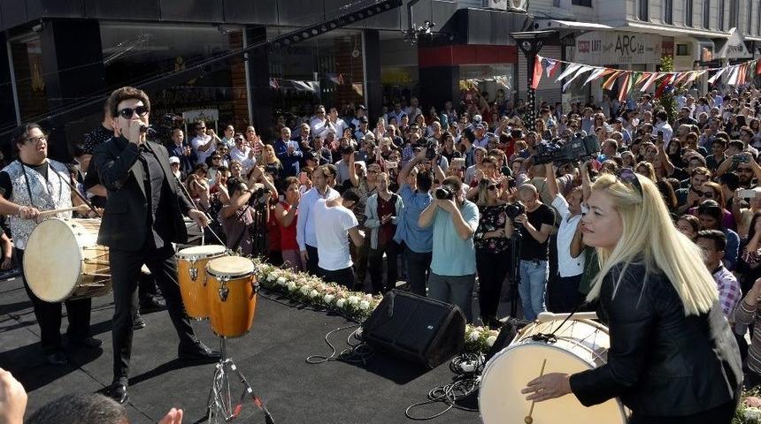 Engelsiz Sanat Festivali G&ouml;z Dolduruyor