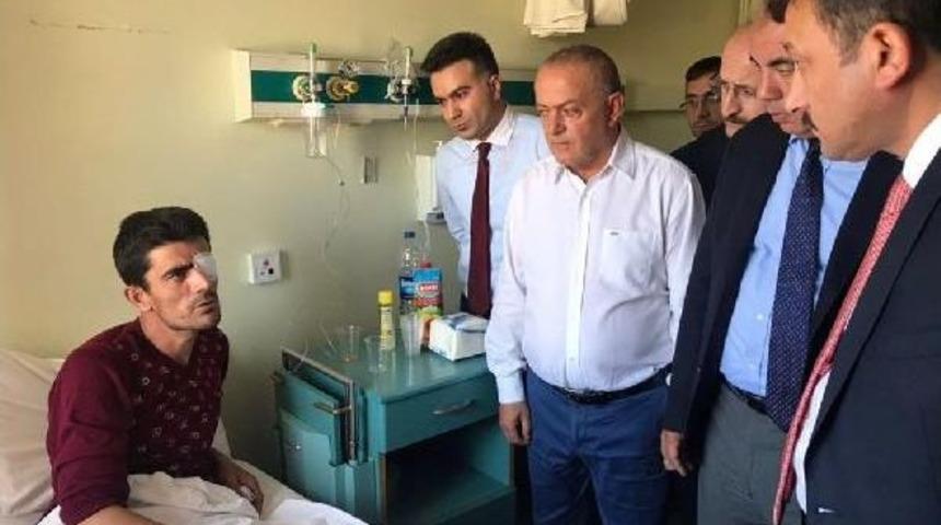 T&uuml;praş'ta Patlama: 4 &Ouml;l&uuml;, 2 Yaralı (8)