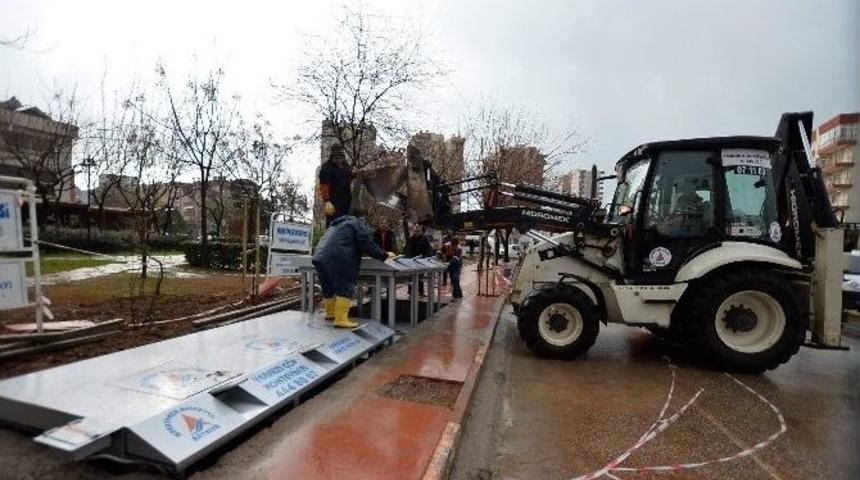 Muratpaşa Belediyesi&rsquo;nden Etiler&rsquo;e Yeraltı Konteyneri