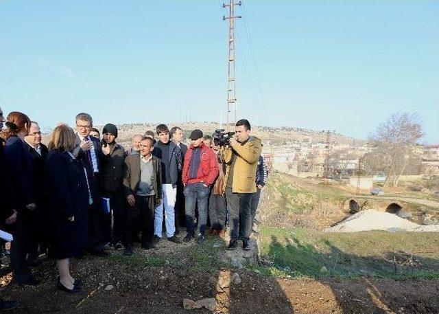 Başkan Şahin, Nizip Çayı Temizleme Çalışmalarını İnceledi