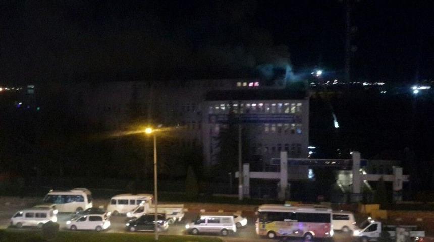 İl Jandarma Komutanlığı Binasında &Ccedil;ıkan Yangın S&ouml;nd&uuml;r&uuml;ld&uuml;