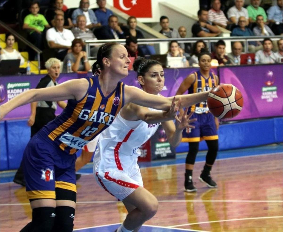 Mersin B&uuml;y&uuml;kşehir Belediyespor, Avrupa&rsquo;da Galibiyetle Başladı