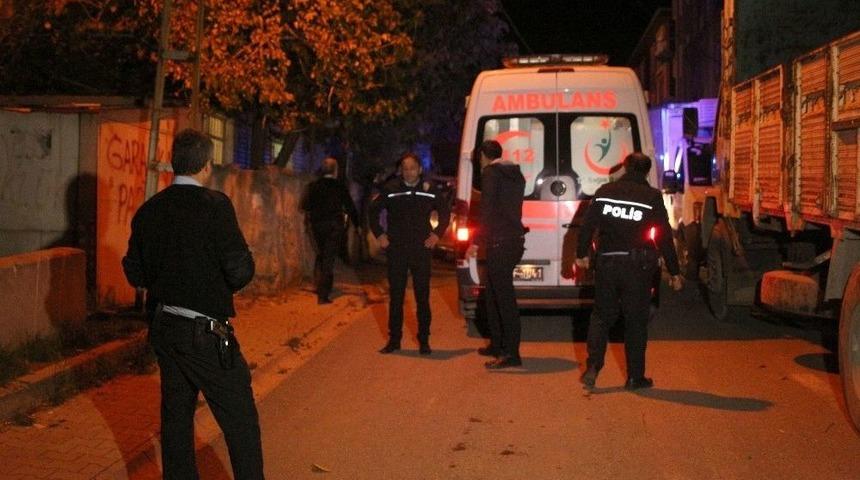 Tartışma Kavgaya D&ouml;n&uuml;şt&uuml;: 2 Yaralı