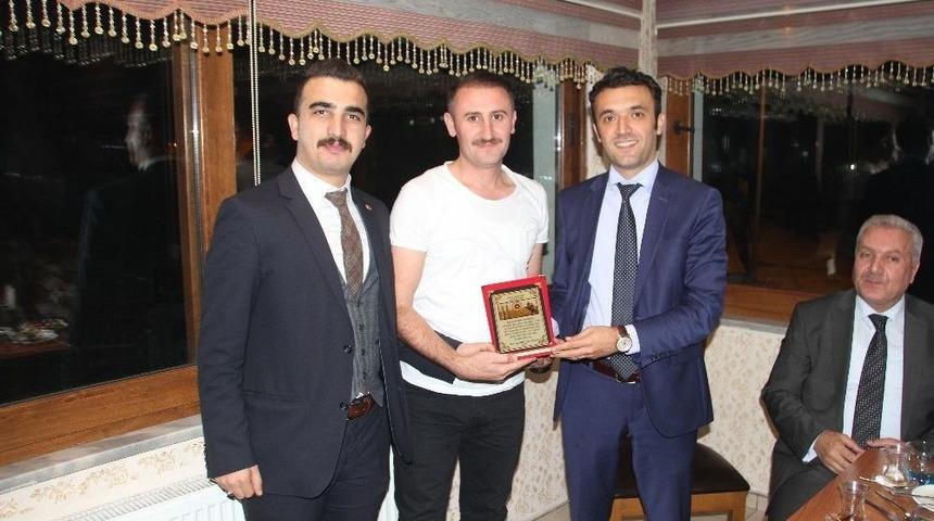 Tayini &Ccedil;ıkan Personel İ&ccedil;in Veda Yemeği