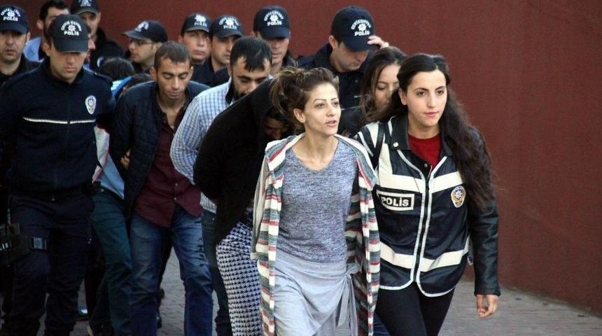 Kayseri’de Narkotik Operasyonunda Gözaltına Alınan 11 Kişi Adliyeye Sevk Edildi