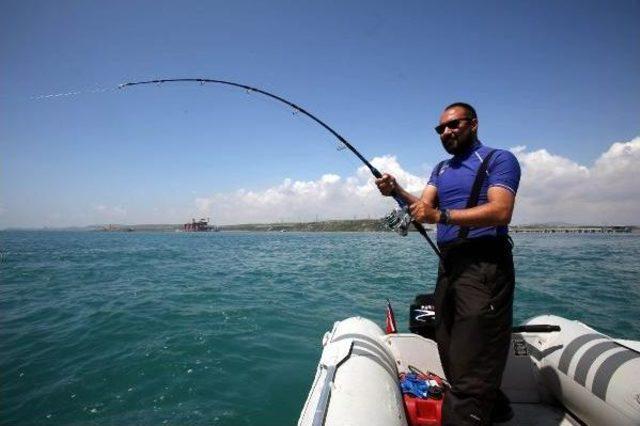 Adana'da 8 Bin Ton Su Ürünü Üretildi