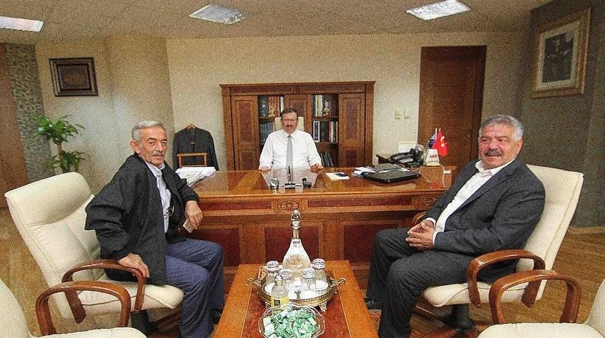 Pazarcılar Odası&rsquo;ndan İlhan Bayram&rsquo;a Teşekk&uuml;r