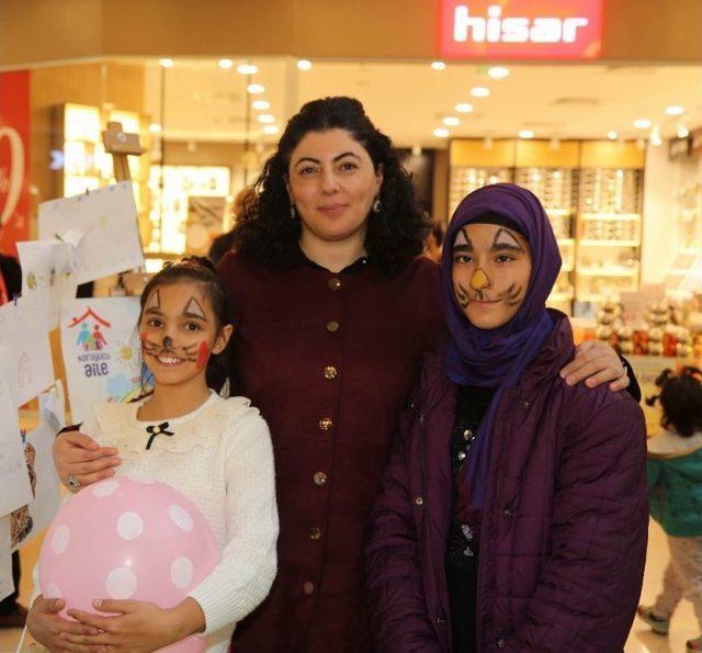 Sivas&rsquo;ta D&uuml;nya Kız &Ccedil;ocukları G&uuml;n&uuml; Kutlandı 2