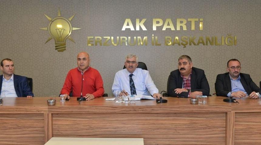 Ali Korkut&rsquo;tan, Ak Partiye Hizmet Turu