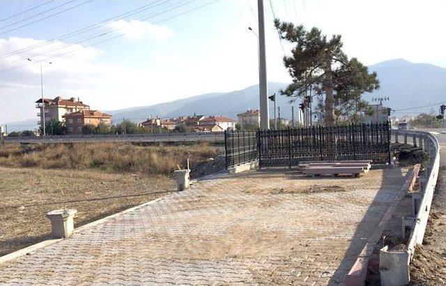 Akşehir Belediyesi Ecdada Sahip Çıkıyor