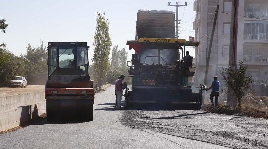 Döşemealtı’nda Asfalt Çalışması