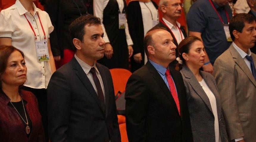 Ulusal &Ccedil;ocuk Genetik Sempozyumu A&uuml; Başladı
