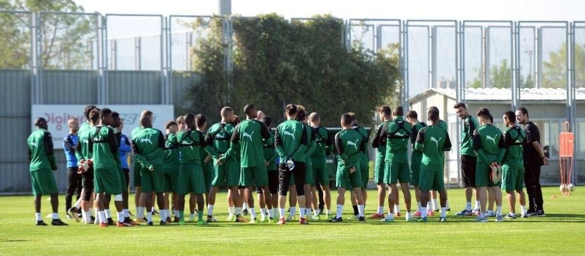 Le Guen&rsquo;den Fernandao Sorusuna Yanıt