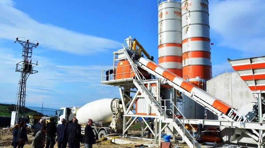 Lapseki Belediyesi İkinci Beton Santralini Kuruyor