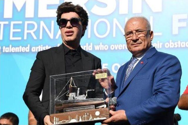 Mersin de Engelsiz Sanat Festivali Coşkusu 1