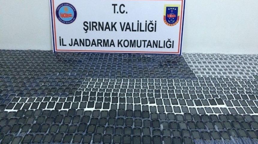 Şırnak&rsquo;ta 280 Adet Ka&ccedil;ak Cep Telefonu Ele Ge&ccedil;irildi