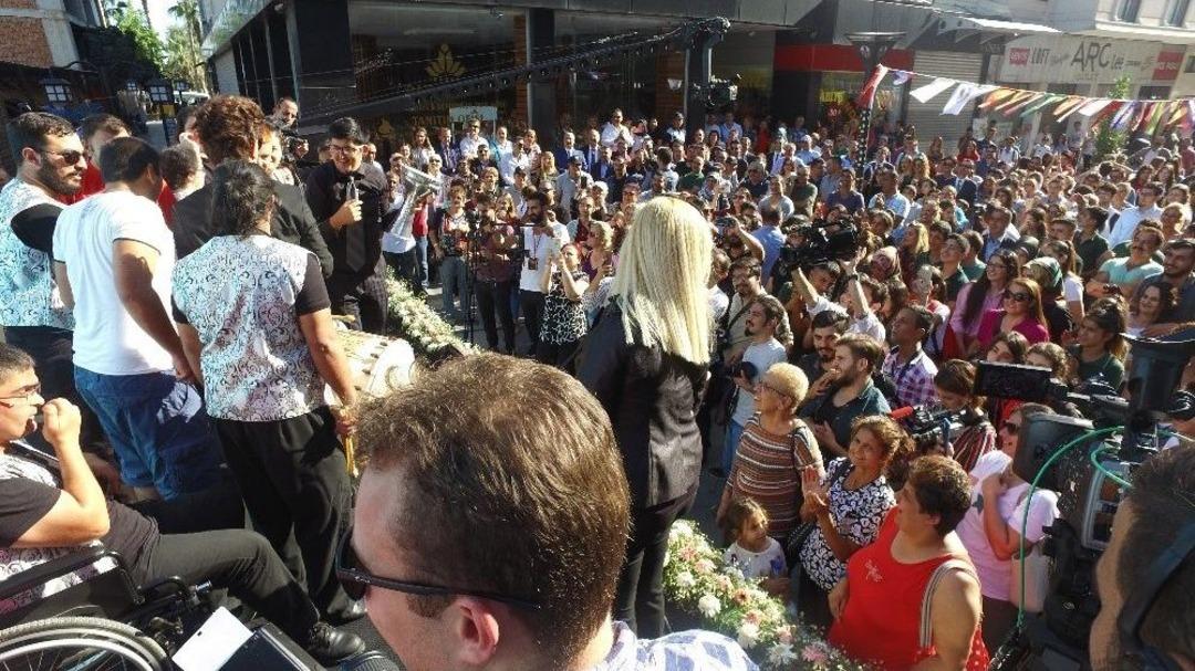 Mersin Uluslararası Engelsiz Sanat Festivali Coşkulu Başladı