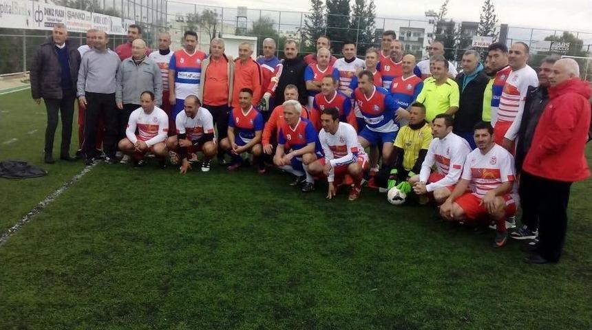 Kktc G&ouml;nyeli Masterleri Adana&rsquo;da Dostluk Ma&ccedil;ı Yapacak