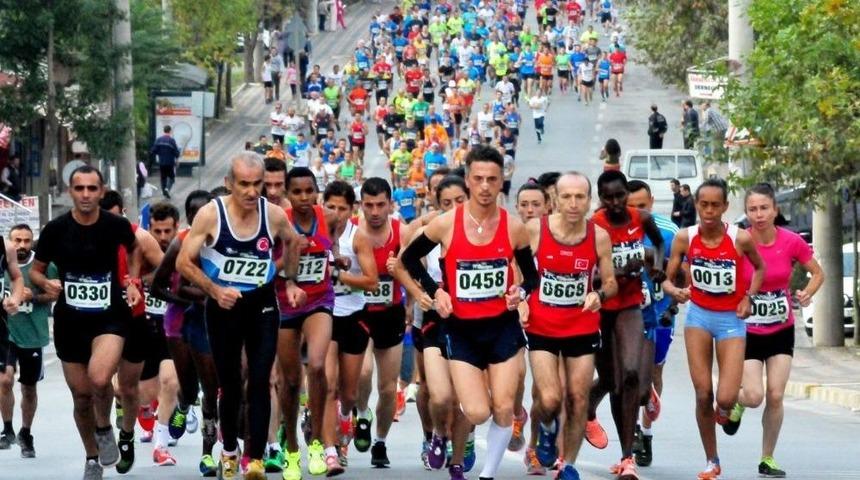 Uluslararası Darıca Yarı Maratonu&rsquo;na Rekor Katılım