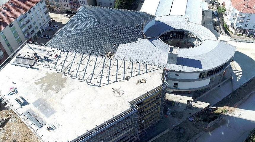 Modern Pazar Yerinde Sona Doğru Geliniyor