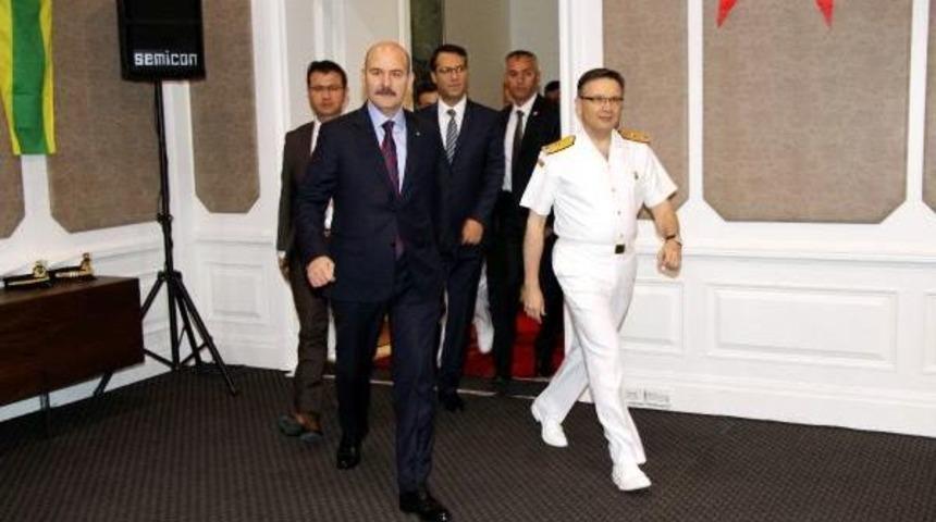 Bakan Soylu: Ka&ccedil;ak G&ouml;&ccedil;men Sayısı, Y&uuml;zde 98 Azaldı