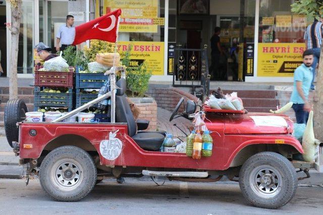 (özel Haber) Üstü Açık Aracını Manava Dönüştürdü