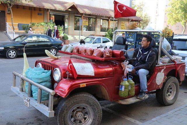 (özel Haber) Üstü Açık Aracını Manava Dönüştürdü