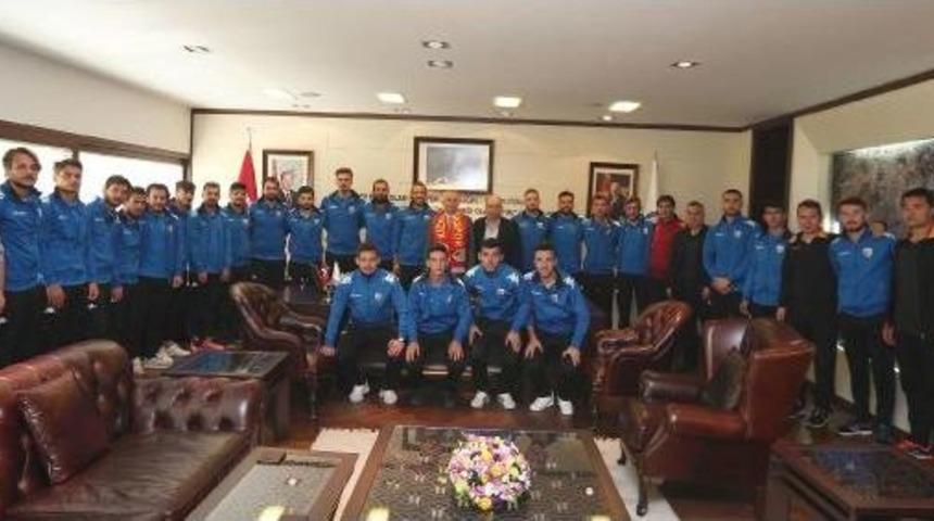 Kızılcab&ouml;l&uuml;kspor'dan B&uuml;y&uuml;kşehir Belediye Başkanına Ziyaret