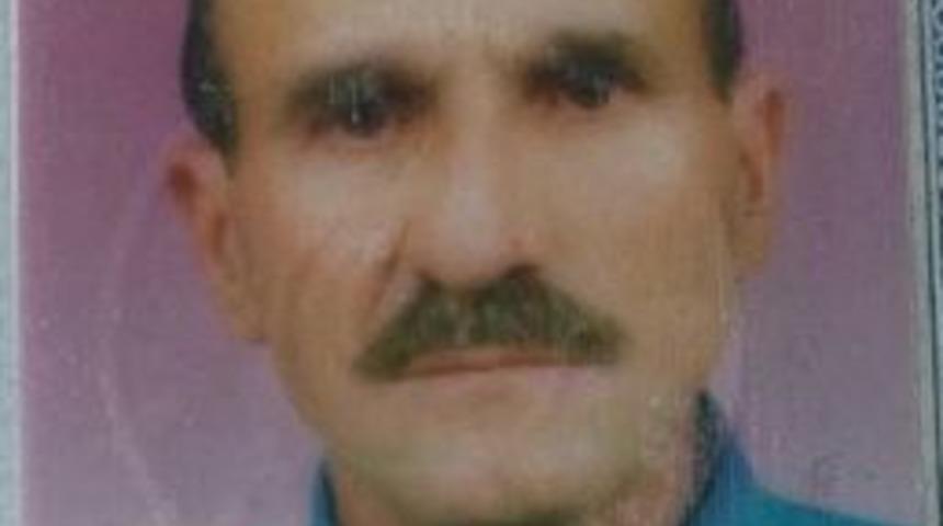 Ecel Tarlada Yakaladı