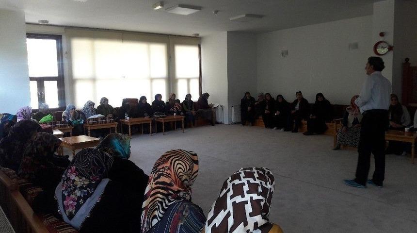 G&ouml;lbaşılı Kadınlara &Ccedil;ocuk İstismarı Eğitimi