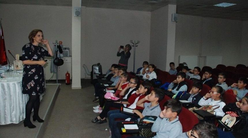 &Ccedil;ocuklara &Ouml;zel &Uuml;mit&rsquo;te Sağlıklı Yaşam Eğitimi