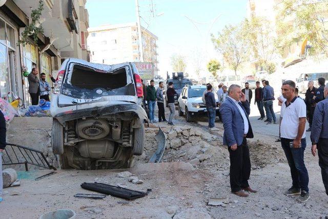 Şırnak’ta Freni Boşalan Kamyon 4 Araca Çarptı