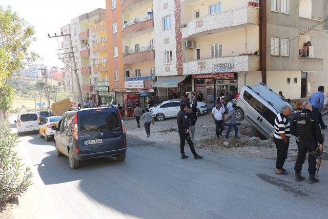 Şırnak’ta Freni Boşalan Kamyon 4 Araca Çarptı