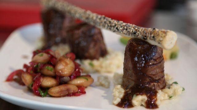 Hurma soslu patlıcanlı kuzu nasıl servis edilir?