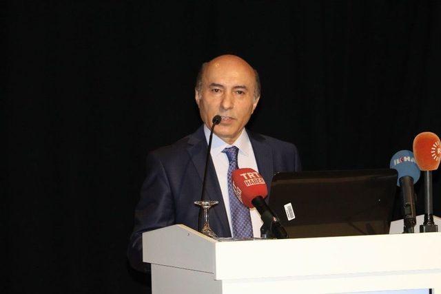 Cumhurbaşkanı Başdanışmanı Karatepe Diyarbakır&rsquo;da Sempozyuma Katıldı 2