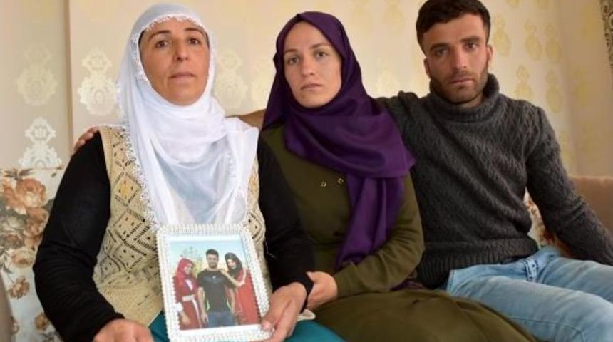 &Uuml;niversite &Ouml;ğrencisi Piroze, Minib&uuml;s Durağında Ka&ccedil;ırıldı