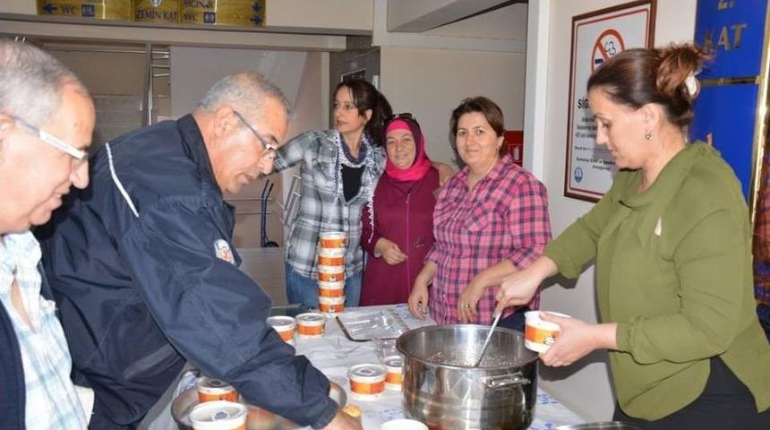 Burhaniye&rsquo;de Şehitlerimiz Aşure Hayırı İle Anıldı
