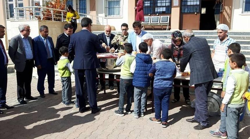 Sincik&rsquo;te, Aşure Etkinliği D&uuml;zenlendi