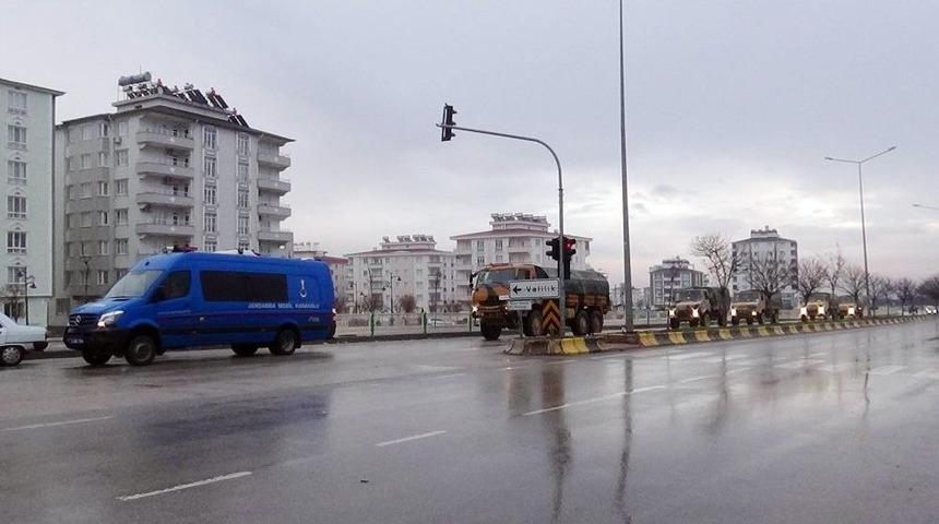Gaziantep&rsquo;ten &Ccedil;ıkan Askeri Konvoy, Kilis&rsquo;e Ulaştı