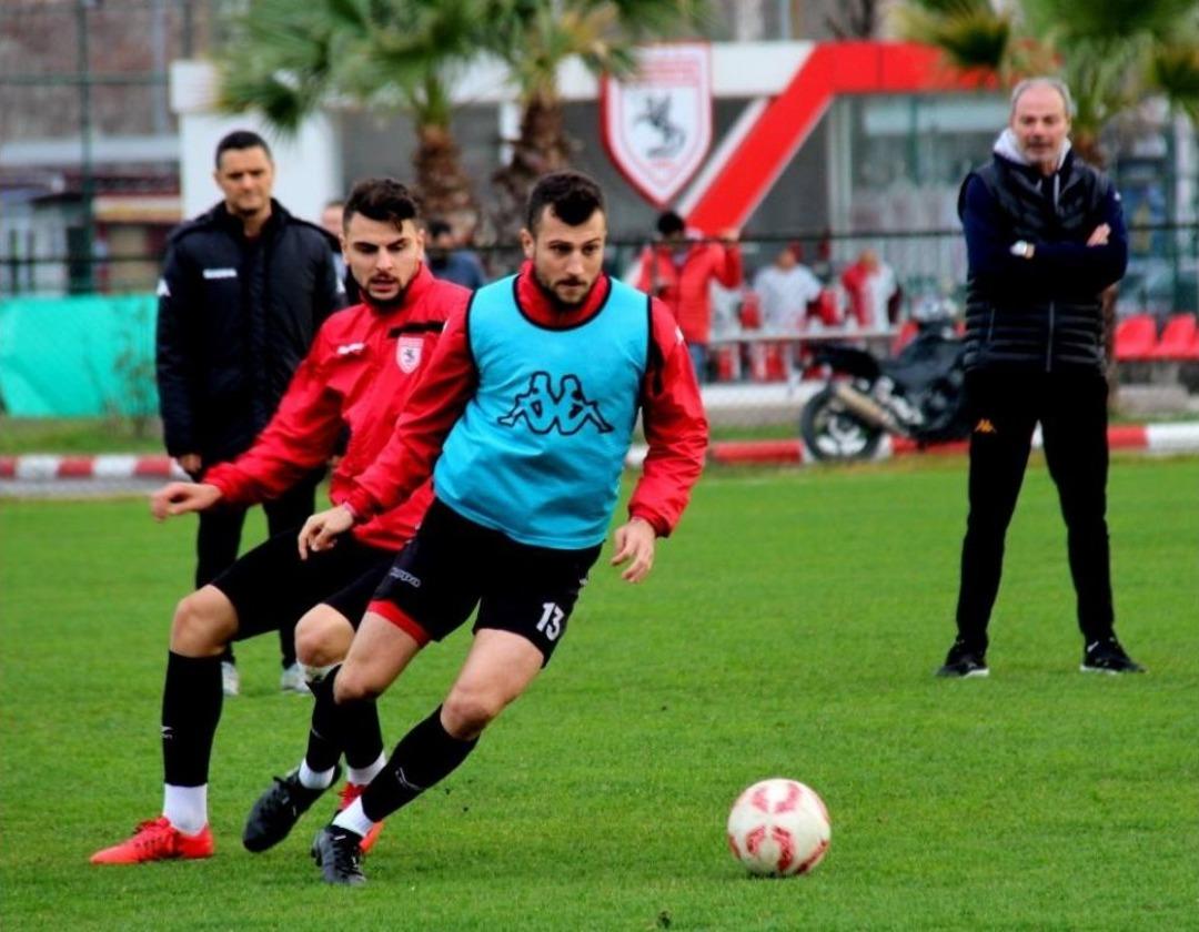 Samsunspor&rsquo;da Serbest Kalan Futbolculardan S&uuml;re İstendi