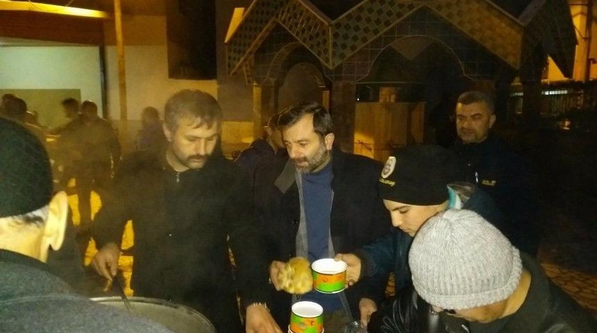 G&uuml;rsu Protokol&uuml; Seher Vakti İl&ccedil;e Halkıyla Buluşuyor