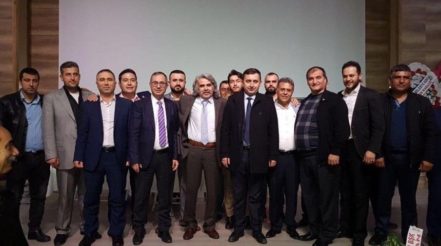 Alaşehir Berberler Ve Kuaf&ouml;rler Odası Başkanını Se&ccedil;ti