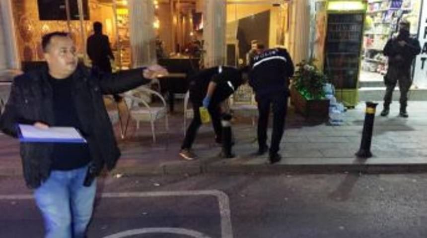 Aksaray&rsquo;da Silahlı Saldırı: 1&rsquo;i Kadın 2 Yaralı